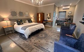 Steenkoppies Estate Semi Self Catering Unit 1